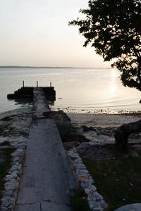 bay-street-concrete-dock-9942.jpg