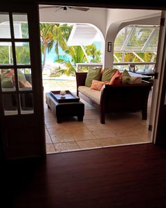 Coral Sands Hotel Resort